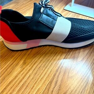 Steve Madden Sneakers